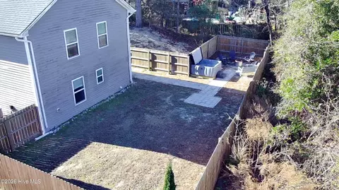 Exterior - 904 Colington Dr, Kill Devil Hills, NC 27948 photo 5 of 12