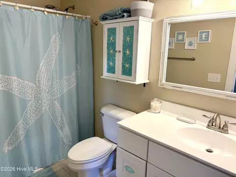 Bath - 904 Colington Dr, Kill Devil Hills, NC 27948 photo 1 of 2