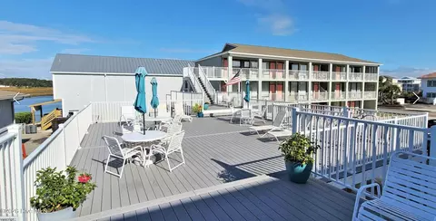 12 Causeway Dr #305, Ocean Isle Beach, NC 28469