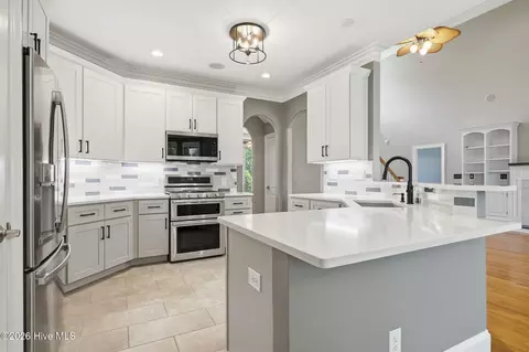 Kitchen - 421 Cypress Landing Trl, Chocowinity, NC 27817 photo 1 of 2