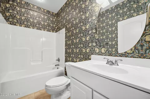 Bath - 421 Cypress Landing Trl, Chocowinity, NC 27817 photo 4 of 5