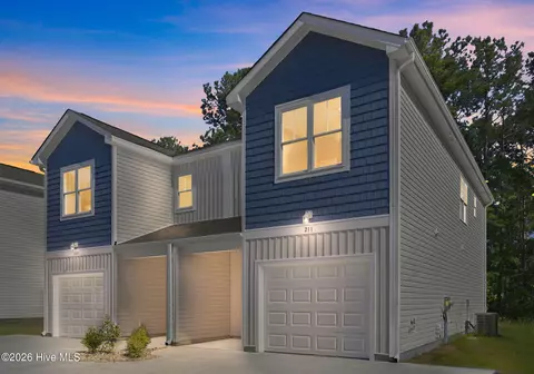 209 Holly Sands Loop, Holly Ridge, NC 28445