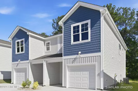 209 Holly Sands Loop, Holly Ridge, NC 28445