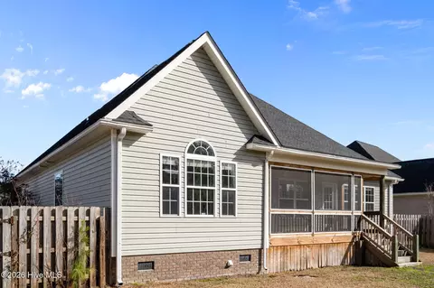 229 Wedgefield Cir, Maple Hill, NC 28454 photo 7