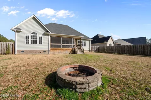 229 Wedgefield Cir, Maple Hill, NC 28454 photo 9