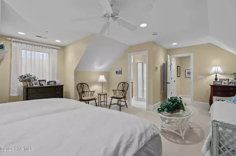 Bedroom - 4 Buckingham Pl, Pinehurst, NC 28374 photo 6 of 6