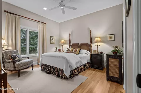 Bedroom - 4 Buckingham Pl, Pinehurst, NC 28374 photo 3 of 6
