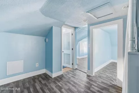 Entry Way - 726 Mill Rd, Hamlet, NC 28345 photo 2 of 3