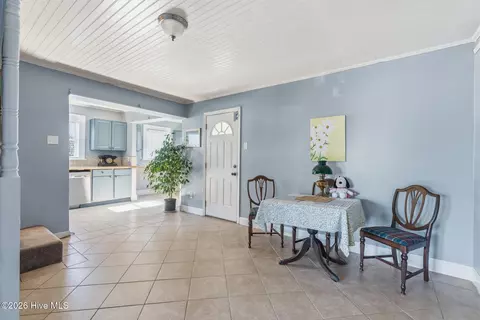 Entry Way - 726 Mill Rd, Hamlet, NC 28345 photo 3 of 3