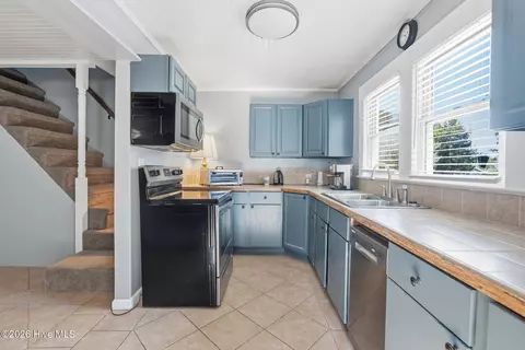 Kitchen - 726 Mill Rd, Hamlet, NC 28345 photo 2 of 2