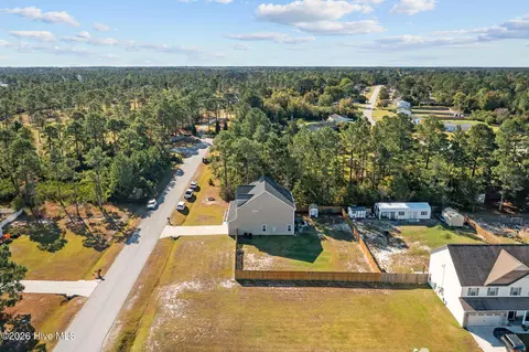 View/Area - 404 Kinroff Dr, Hubert, NC 28539 photo 9 of 11
