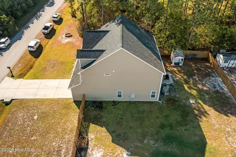 View/Area - 404 Kinroff Dr, Hubert, NC 28539 photo 3 of 9