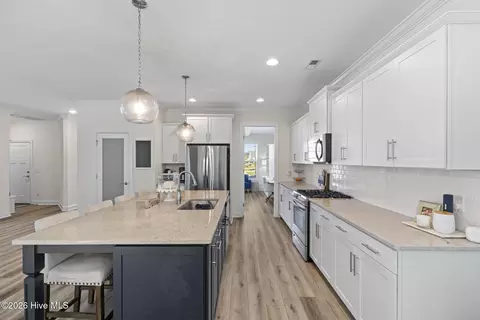Kitchen - 232 Bachmans Trl, Hampstead, NC 28443 photo 1 of 5