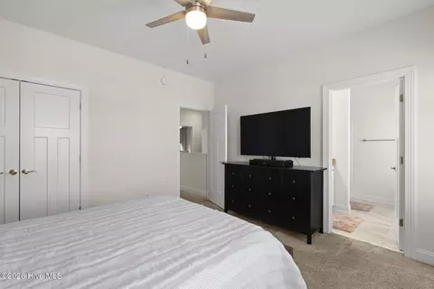 Bedroom - 232 Bachmans Trl, Hampstead, NC 28443 photo 6 of 8