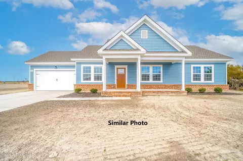 210 Halifax Ct, Shawboro, NC 27973