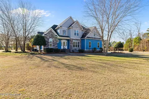100 Cascade Dr, Goldsboro, NC 27530