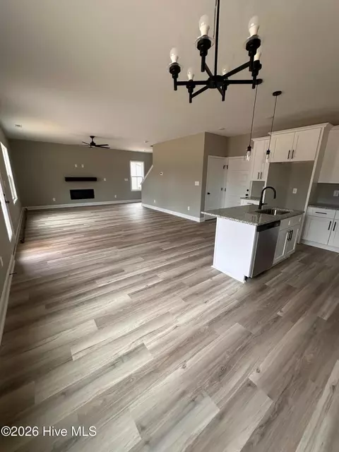 Living - 151 Merle Rd, Pinebluff, NC 28373 photo 1 of 2