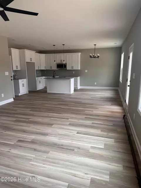 Living - 151 Merle Rd, Pinebluff, NC 28373 photo 2 of 2