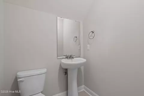 Bath - 286 Longleaf Dr, West End, NC 27376 photo 4 of 4