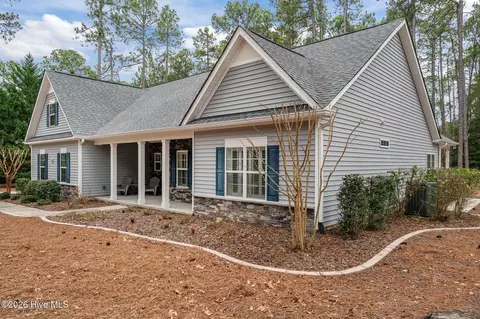 Exterior - 286 Longleaf Dr, West End, NC 27376 photo 9 of 18