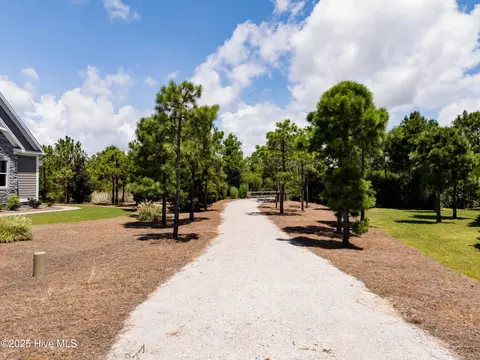 3674 Holly Harbor Dr, Southport, NC 28461