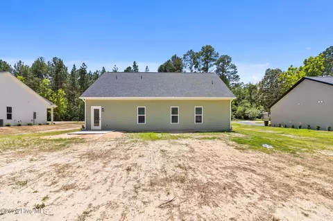 Exterior - 131 Merle Rd, Pinebluff, NC 28373 photo 4 of 5