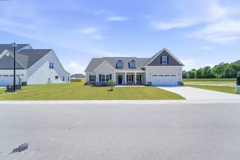 288 Water Wagon Trl, Jacksonville, NC 28546