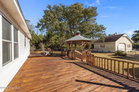 Exterior - 664 Seashore Dr, Atlantic, NC 28511 photo 5 of 10