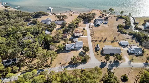 View/Area - 664 Seashore Dr, Atlantic, NC 28511 photo 3 of 9