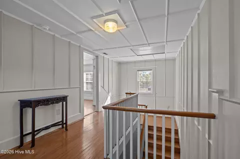 Entry Way - 664 Seashore Dr, Atlantic, NC 28511 photo 2 of 2