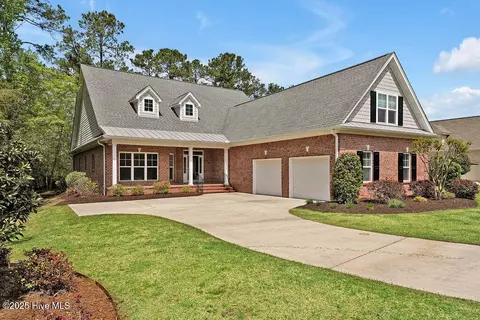 1336 Cape Fear National Dr, Leland, NC 28451