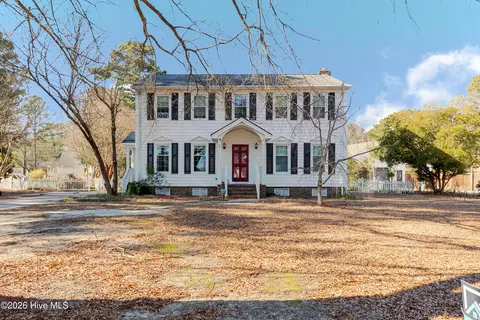 2405 Williamsburg Dr NW, Wilson, NC 27896