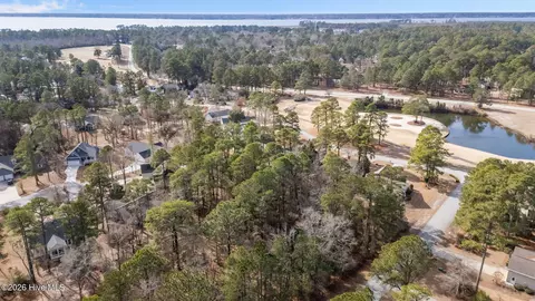 1004 Barkentine Dr, New Bern, NC 28560