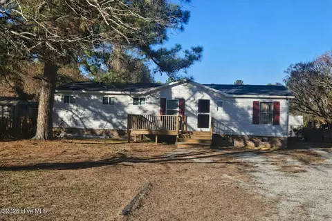 1208 Zack St SE, Bolivia, NC 28422