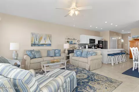 7021 Ocean Dr E, Emerald Isle, NC 28594 photo 10