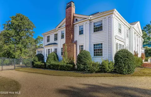 Exterior - 12 E Barrett Rd, Pinehurst, NC 28374 photo 3 of 9
