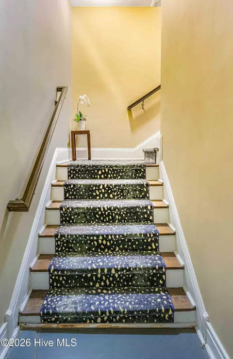 Entry Way - 12 E Barrett Rd, Pinehurst, NC 28374 photo 4 of 6