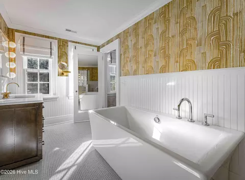 Bath - 12 E Barrett Rd, Pinehurst, NC 28374 photo 7 of 13