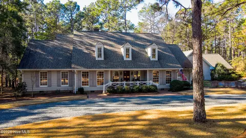 15 Bel Air Dr, Pinehurst, NC 28374