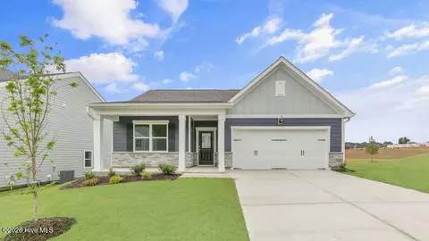 1228 Queensland Ln, Ayden, NC 28513
