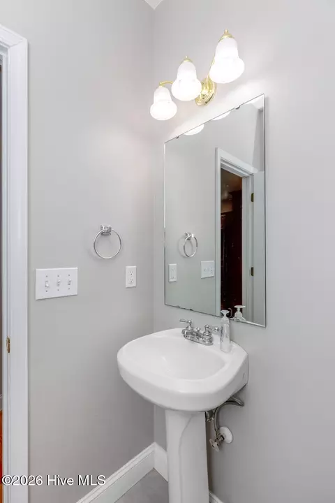 1220 Burning Tree Rd, Pinehurst, NC 28374 photo 6