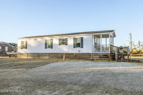 191 Old Carteret Rd, Smyrna, NC 28579