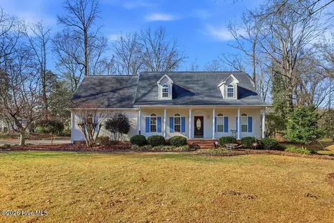110 Red Oak Dr, Goldsboro, NC 27530