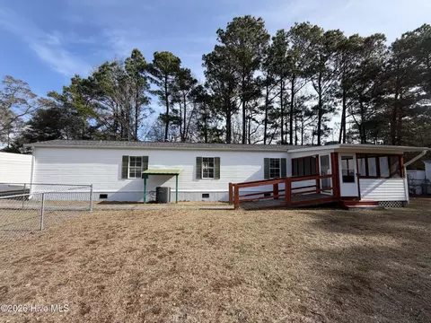 1935 Quail Roost Dr SW, Supply, NC 28462