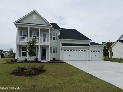 15 Lookout Pt, Hampstead, NC 28443