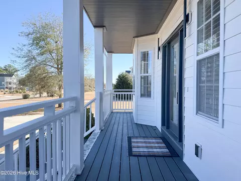 Exterior - 114 Cove Side Ln, Hampstead, NC 28443 photo 20 of 22