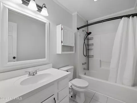 Bath - 378 Riggs Rd, Hubert, NC 28539 photo 1 of 2