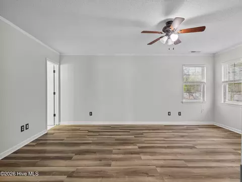 Living - 378 Riggs Rd, Hubert, NC 28539 photo 6 of 6