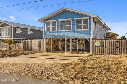 1915 N Shore Dr, Surf City, NC 28445