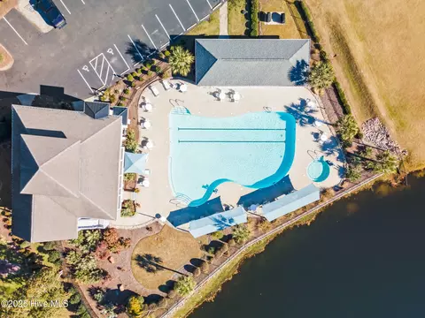 Exterior - 178 Edgewater Cir, Sunset Beach, NC 28468 photo 14 of 19